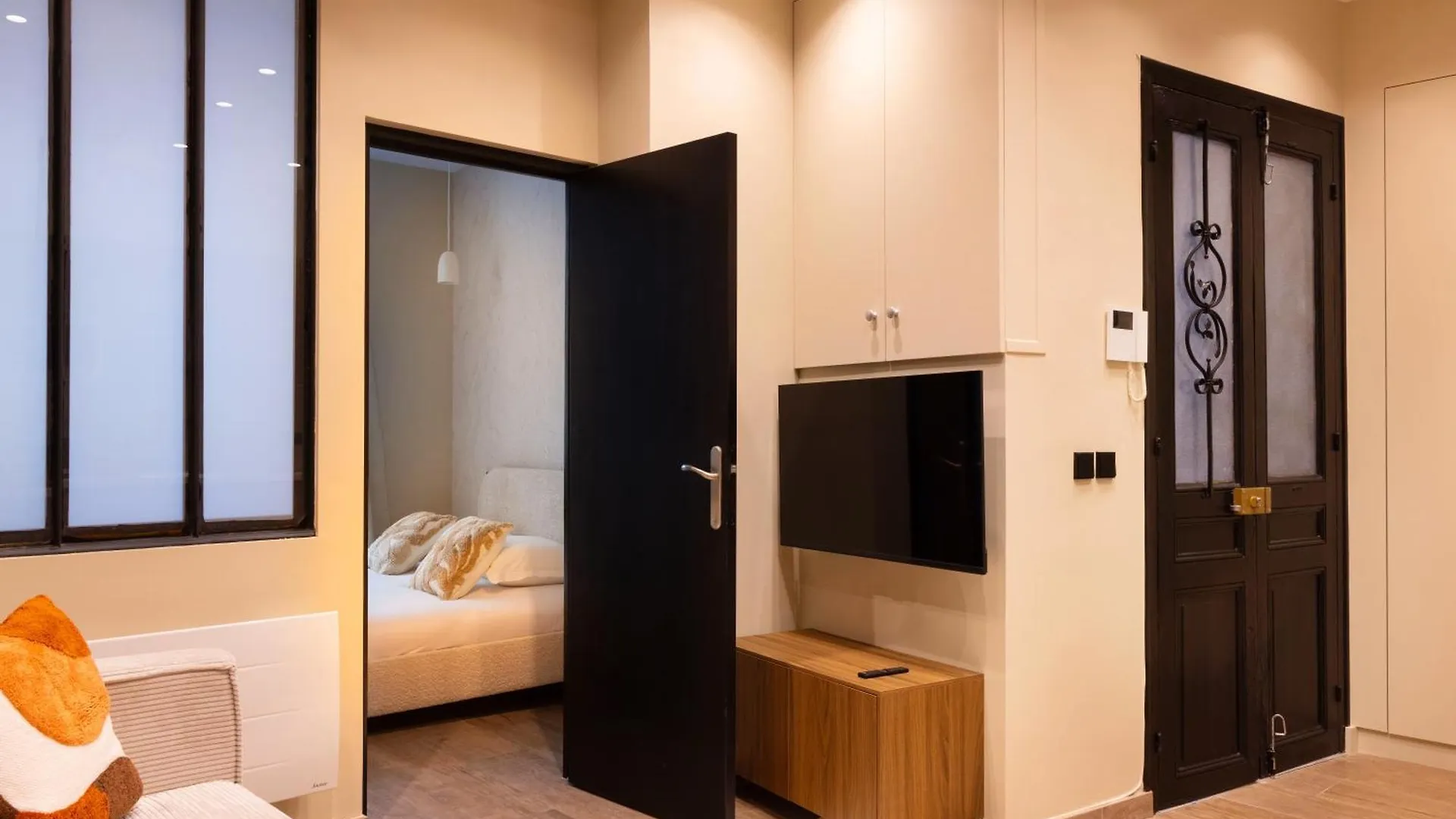 Cmg - Sacre Coeur Rochechouart Apartment Paris