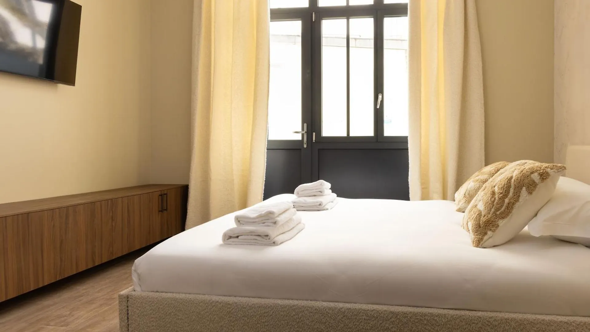 Apartment Cmg - Sacre Coeur Rochechouart Paris